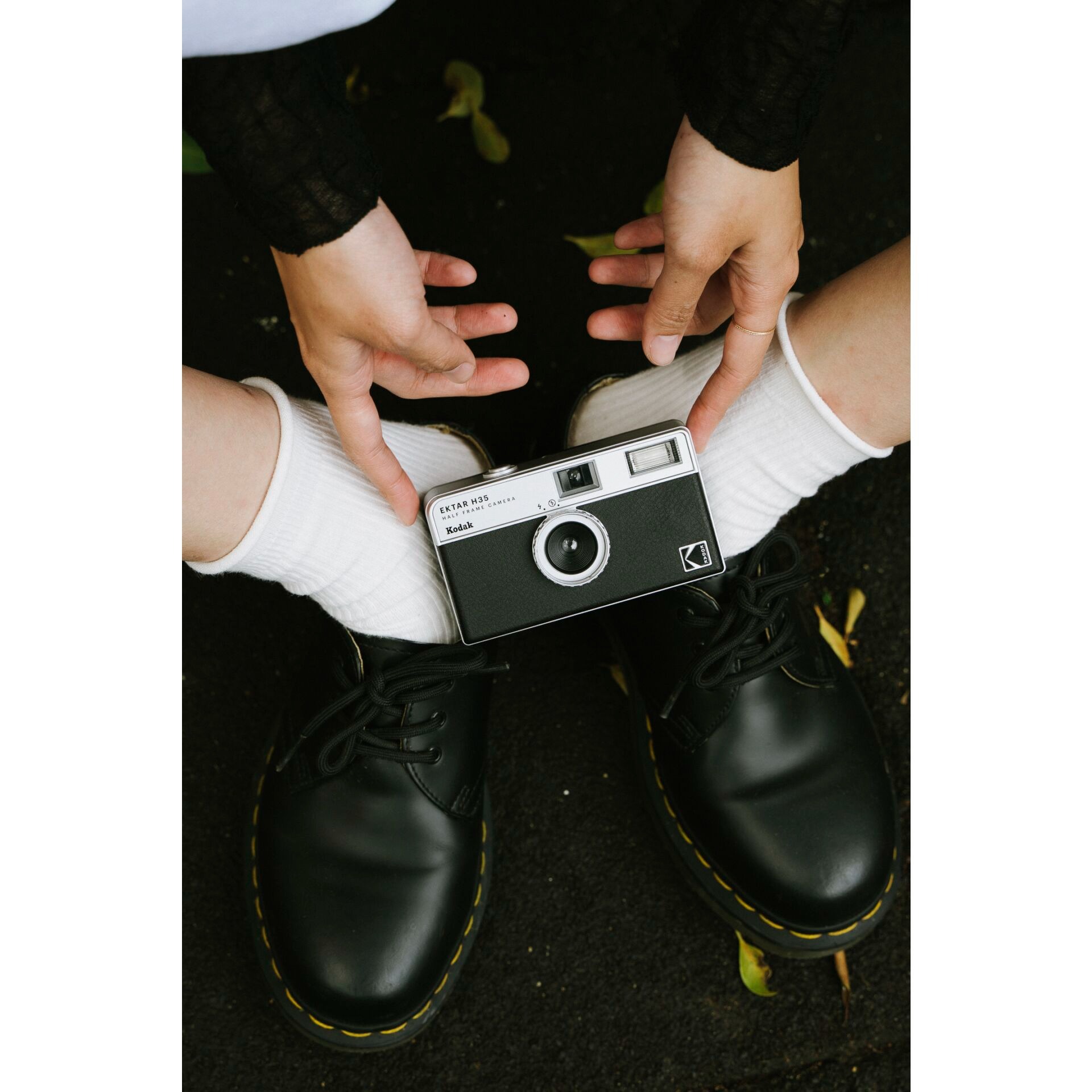 Kodak H35 Black analogni fotoaparat 35mm half-frame